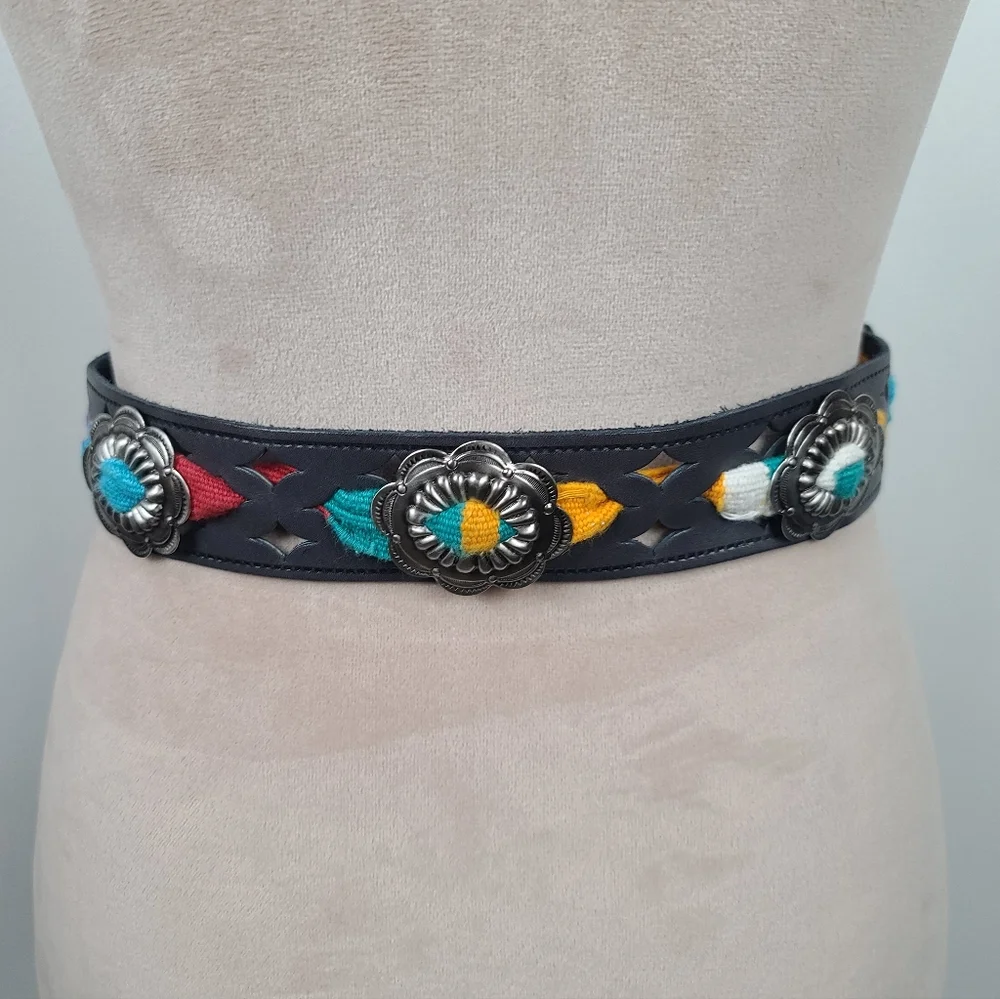 Vintage Charcoal Gray Western Leather Serape Silver-Tone Stamped  Concho Belt M - Picture 3 of 16